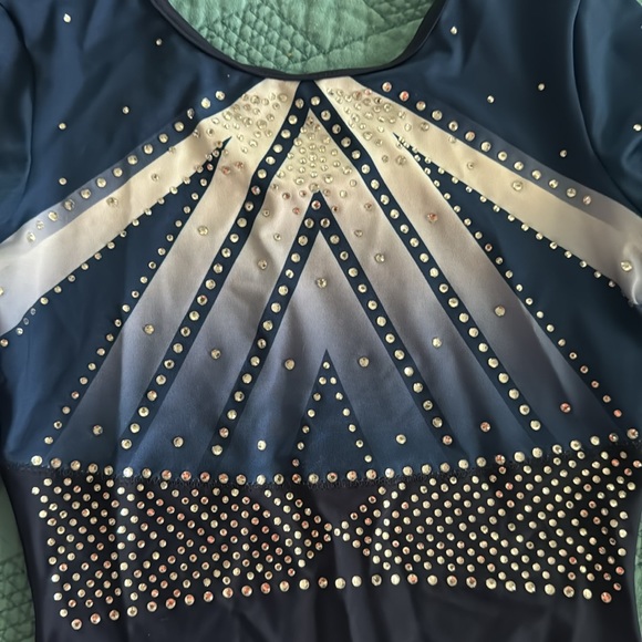 One Competition Leo - Picture 3 of 9